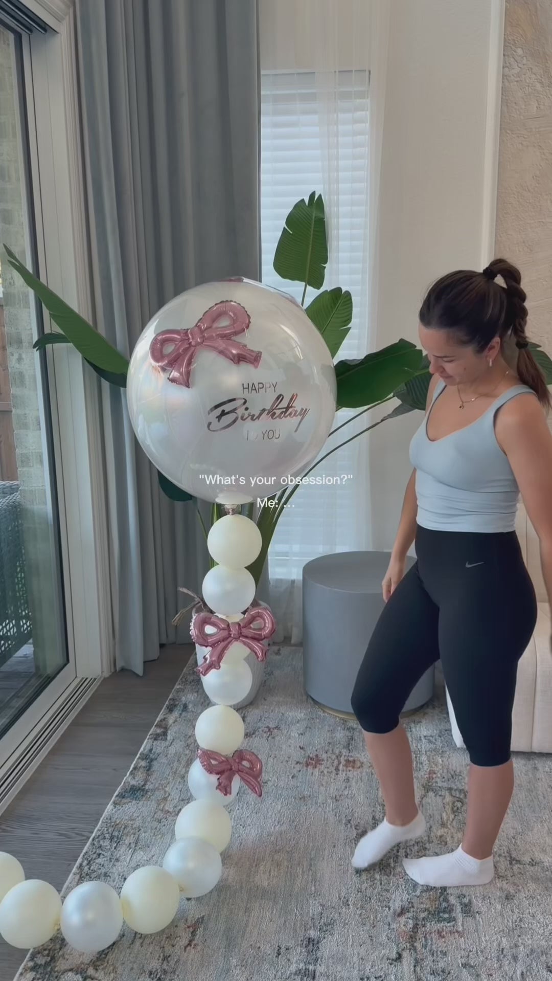 🎀 Birthday Bow Bubble Balloon – Luxury Floor Display